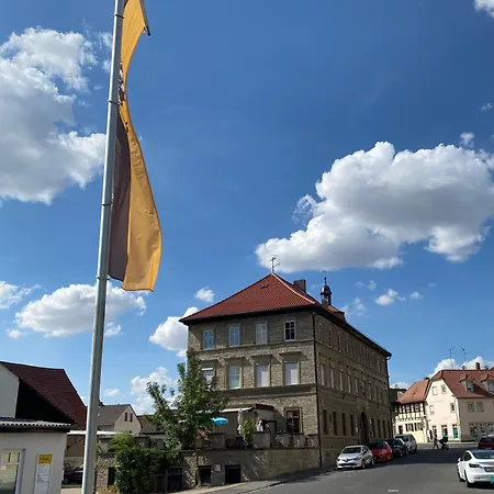 Landgasthof Goldener Loewe Otel Mainbernheim