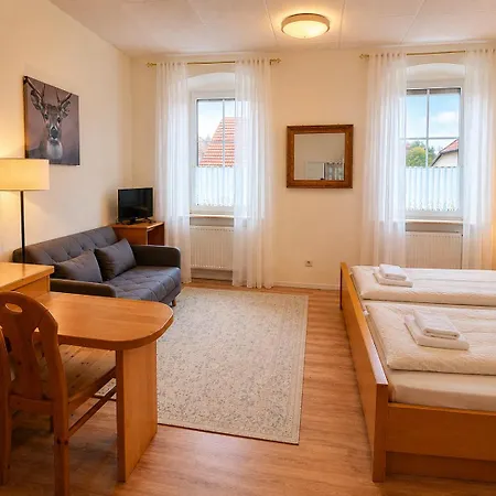 Landgasthof Goldener Loewe Otel