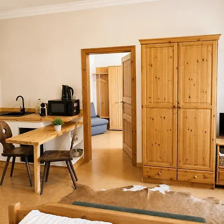 Landgasthof Goldener Loewe Otel Mainbernheim