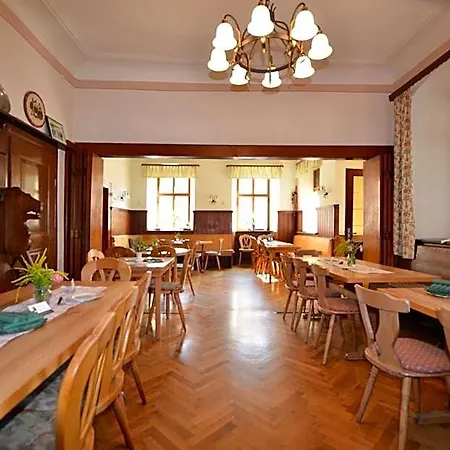 فندق Landgasthof Goldener Loewe